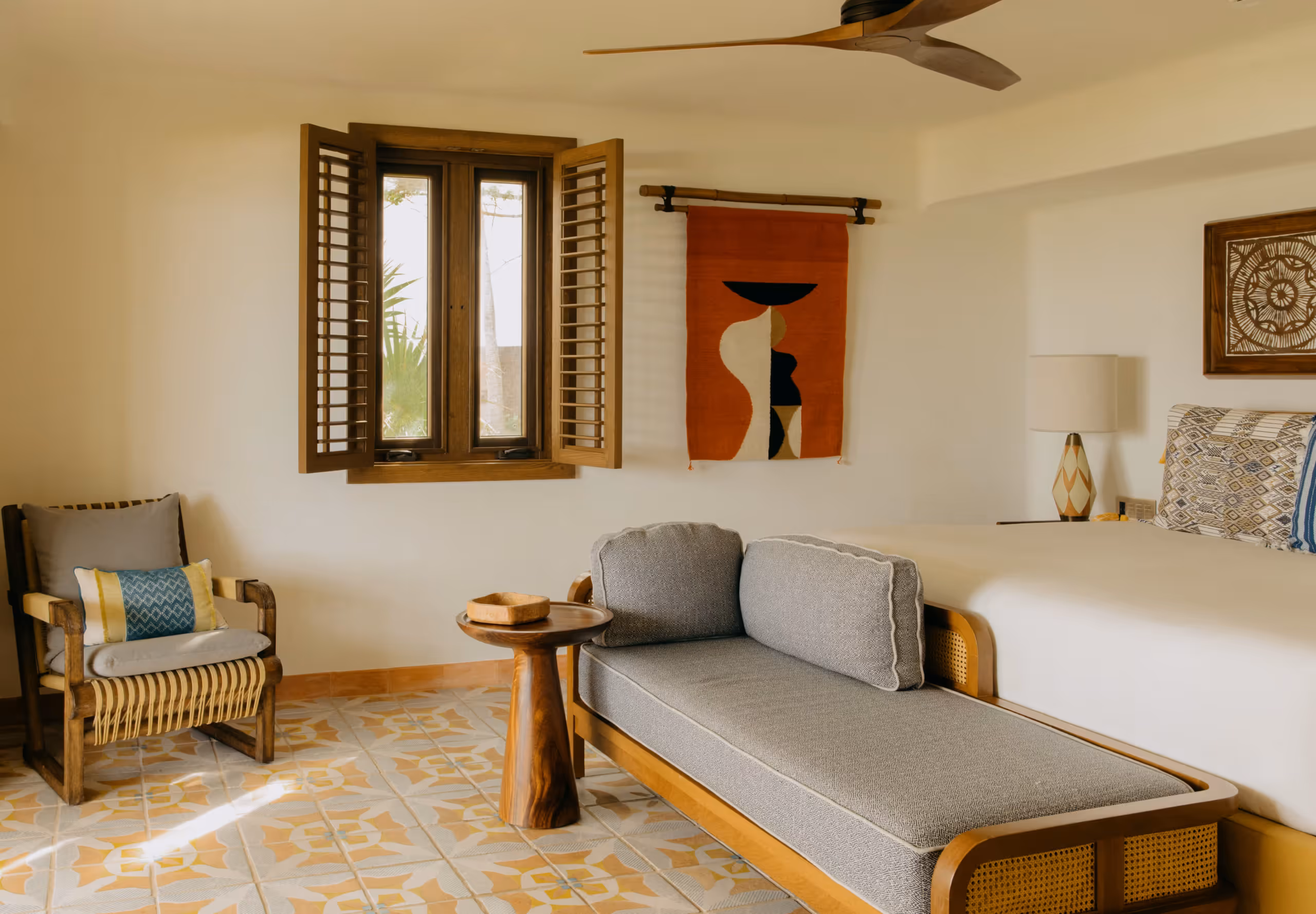 mar-acc-ocean-view-junior-suite03.jpg