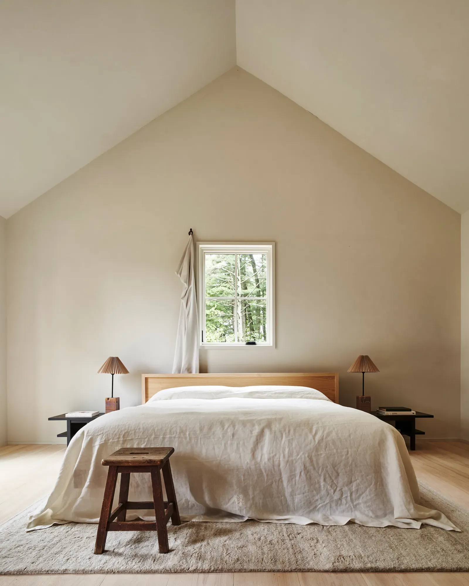 3. INNESS_Cabin_Credit Adrian Gaut