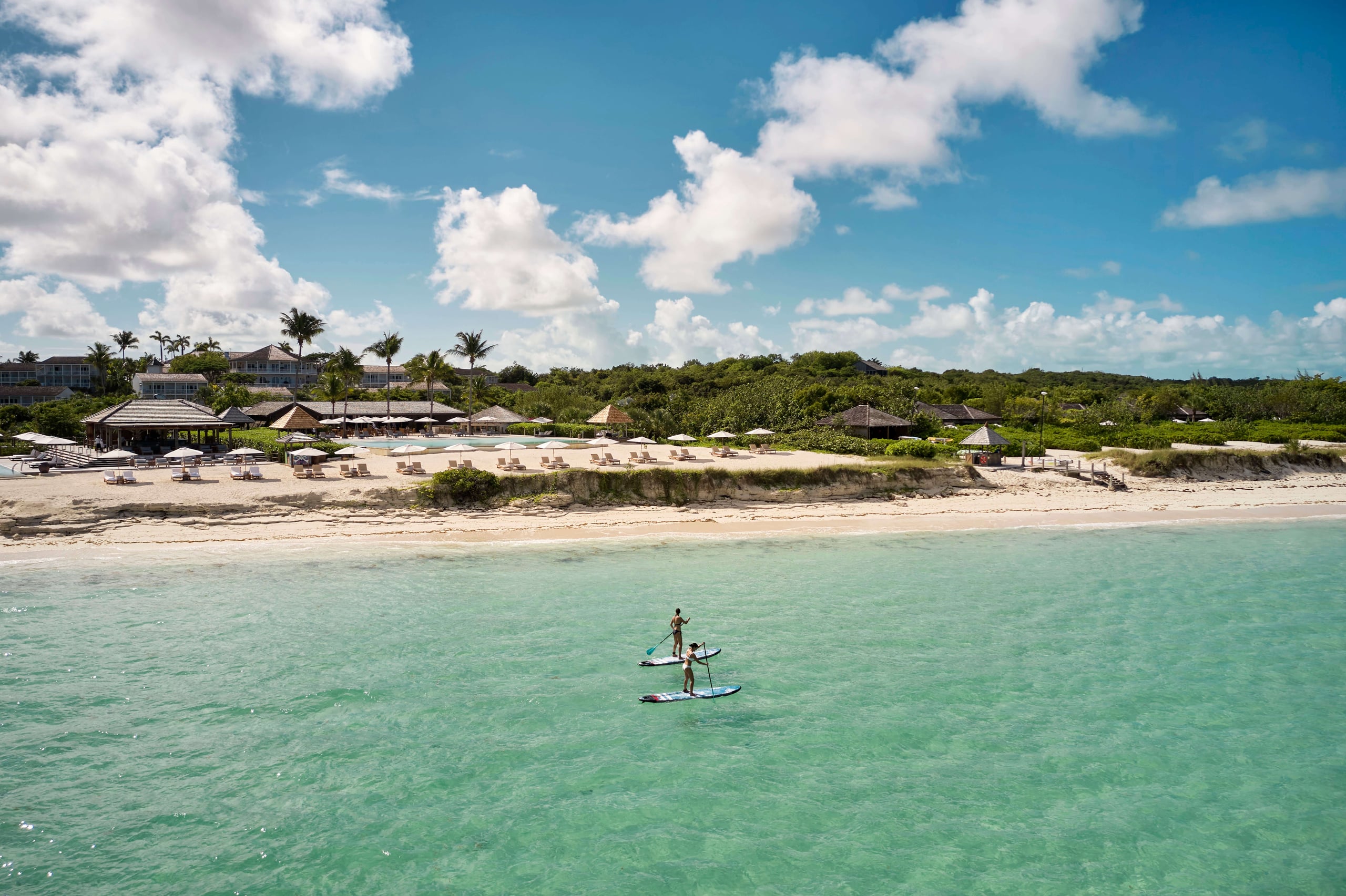 MM 21 Paddle_boarding_with resort