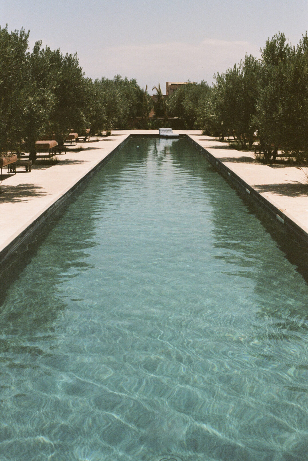 FarashaPoolFloat